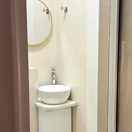 Cozy Near Center * Tirana